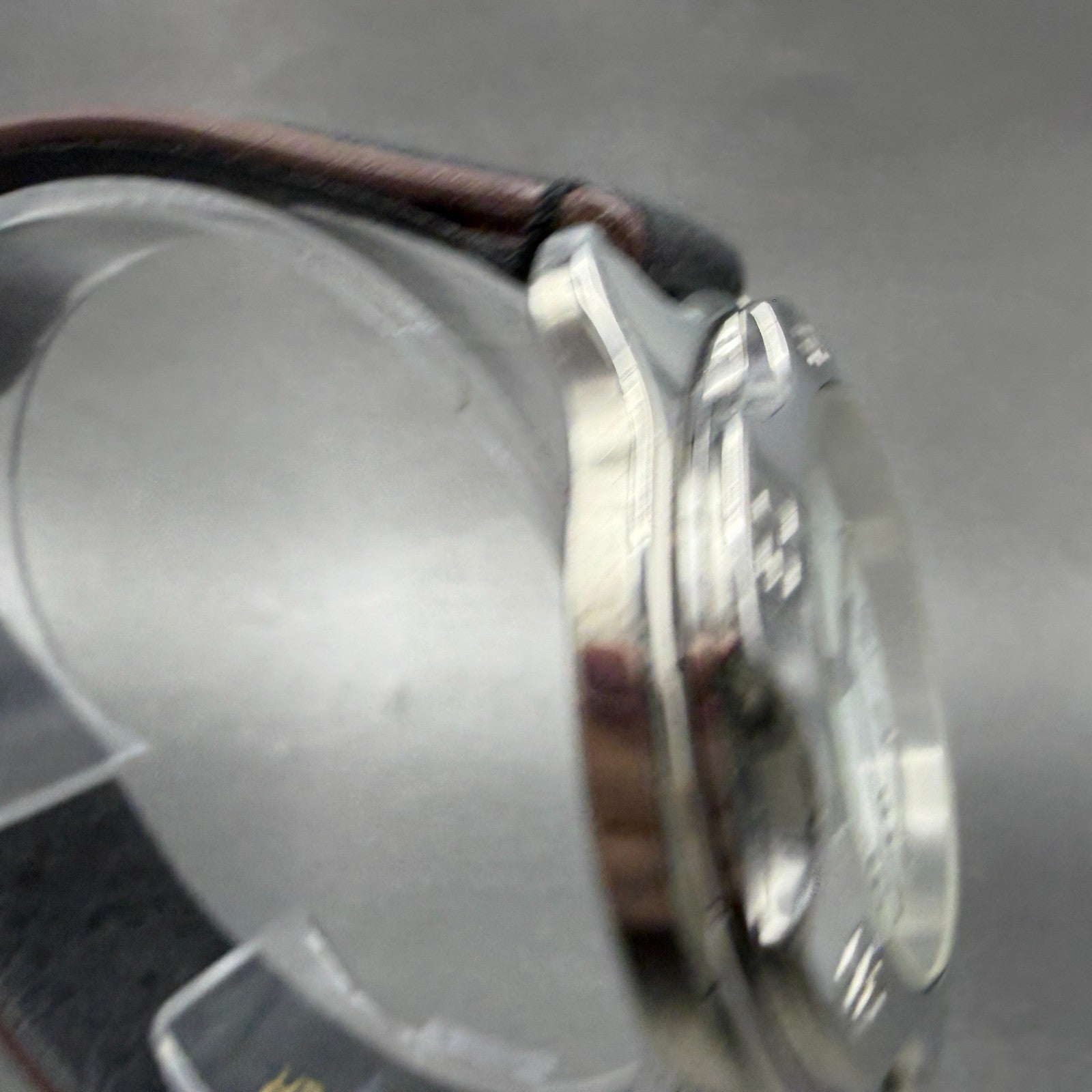 Victorinox Swiss Army Officer Watch Men 39mm White Dial Silver Date Round PARTS4