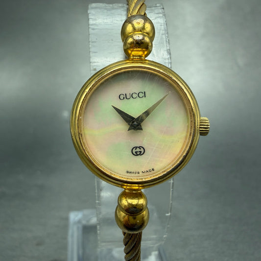 Gucci Watch Women 20mm MOP Dial Gold Plated Round Vintage 2700L New Battery0