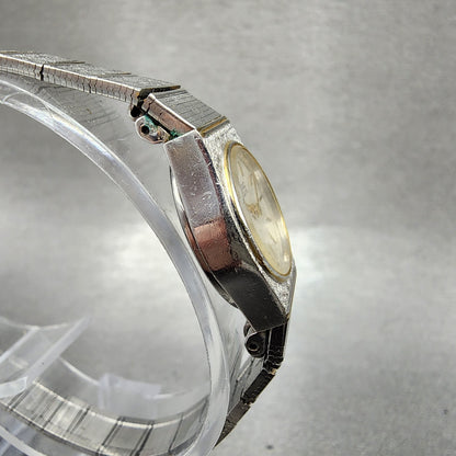 Seiko Watch Women 17mm Silver Dial Two Tone Round 54200129 New Battery Vintage3