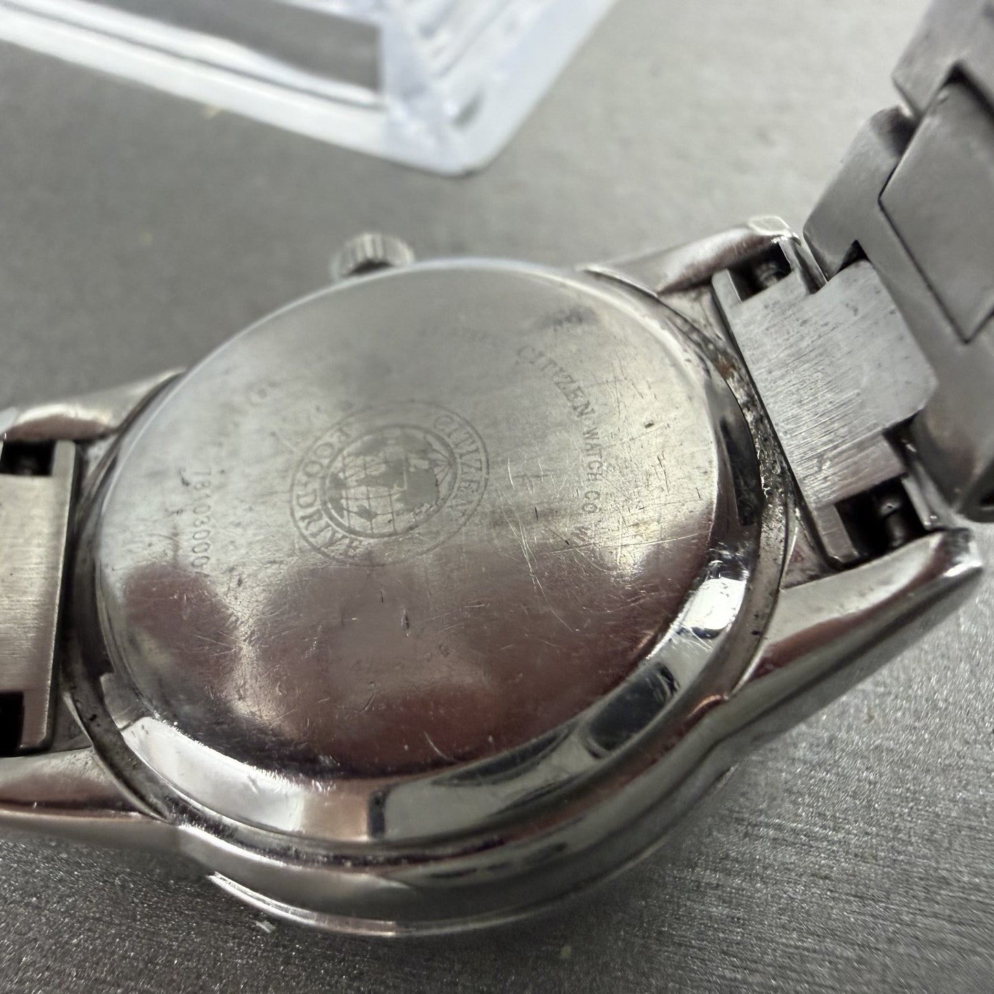 Citizen EcoDrive Watch Women 28mm MOP Dial Silver Tone Round Date Runs9