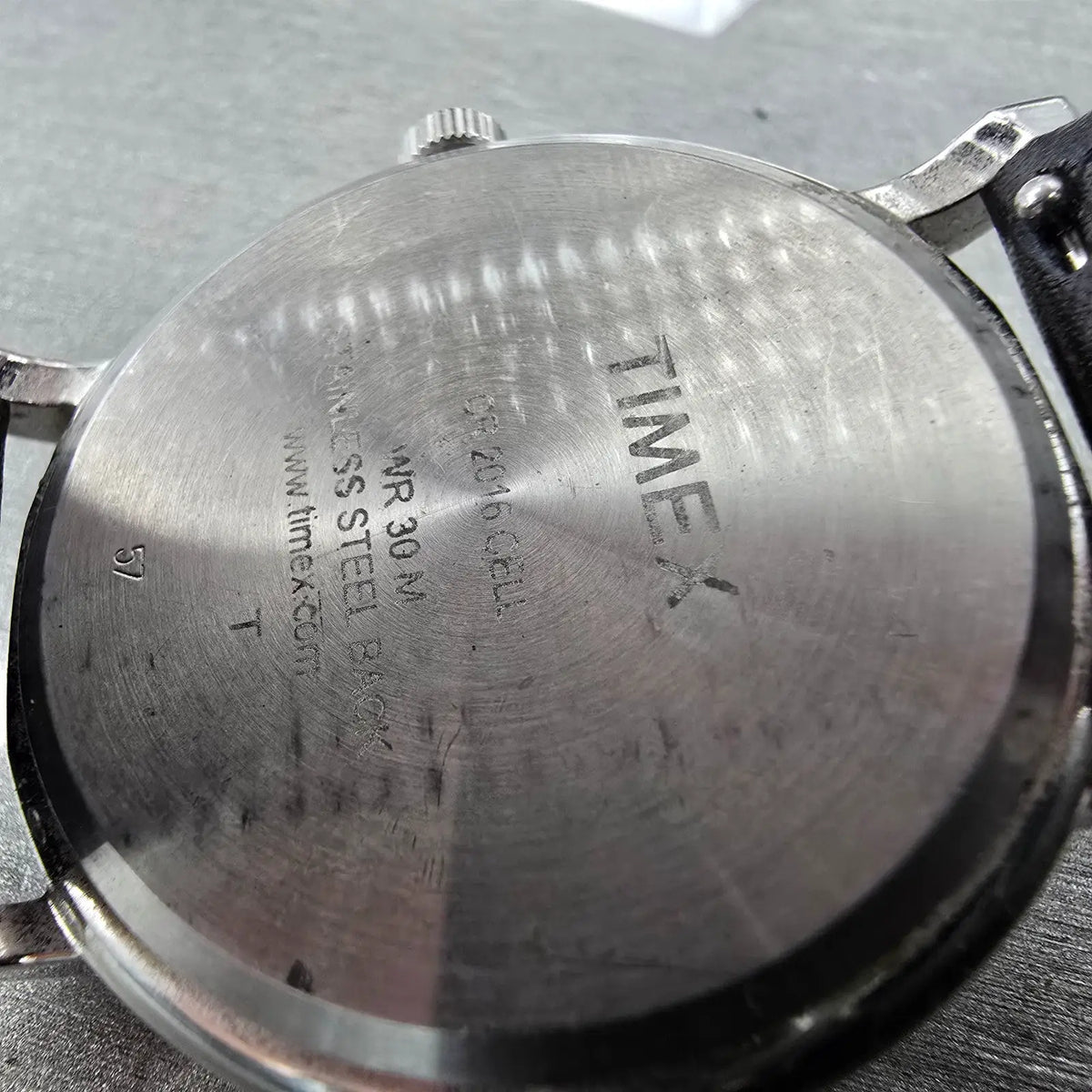 Timex Weekender Watch Men 38mm Black Dial Silver Tone Round T2N647 New Battery 19