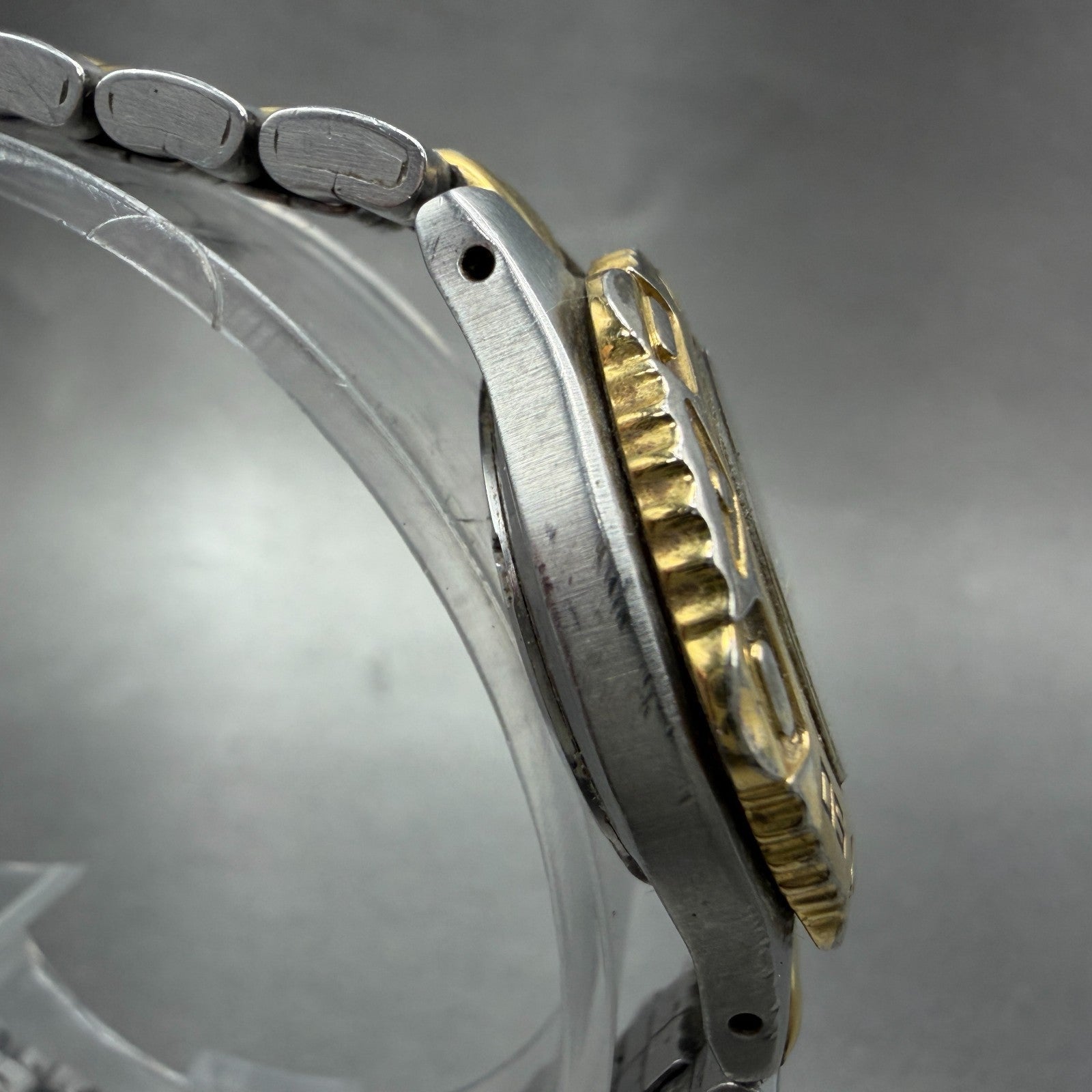 Bulova Marine Star Watch Women 26mm Silver Dial Two Tone Date 90G19 New Battery3
