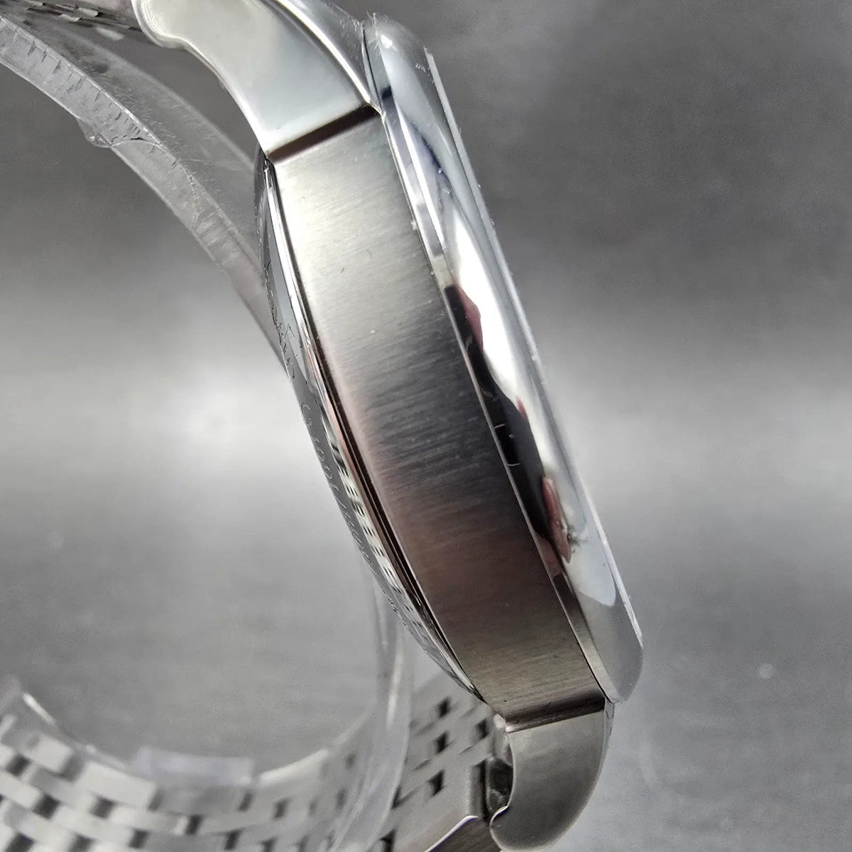 Tissot Le Locle Powermatic 80 Automatic Watch Men 39mm White Dial Steel Date3