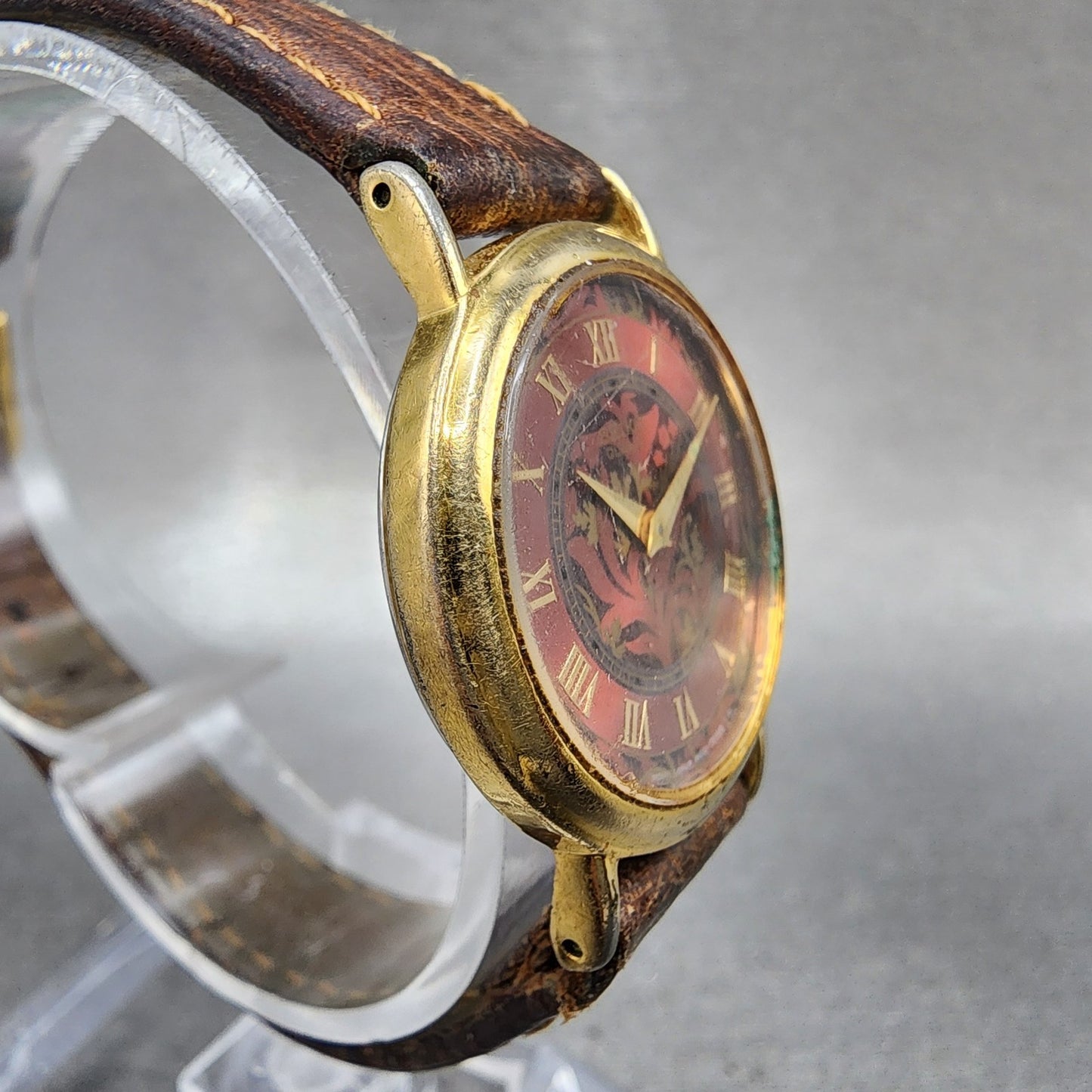 Seiko Watch Women 26mm Red Floral Dial Gold Tone Round 1n000d59 New Battery3