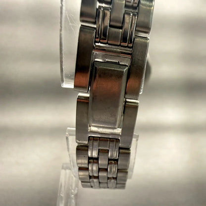 Seiko Watch Women 24mm White Dial Silver Tone Round V701-2D60 New Battery VTG7