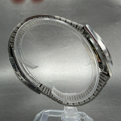 Seiko SQ Watch Men 35mm Silver Dial Silver Tone Daydate Round 8123 PARTS9