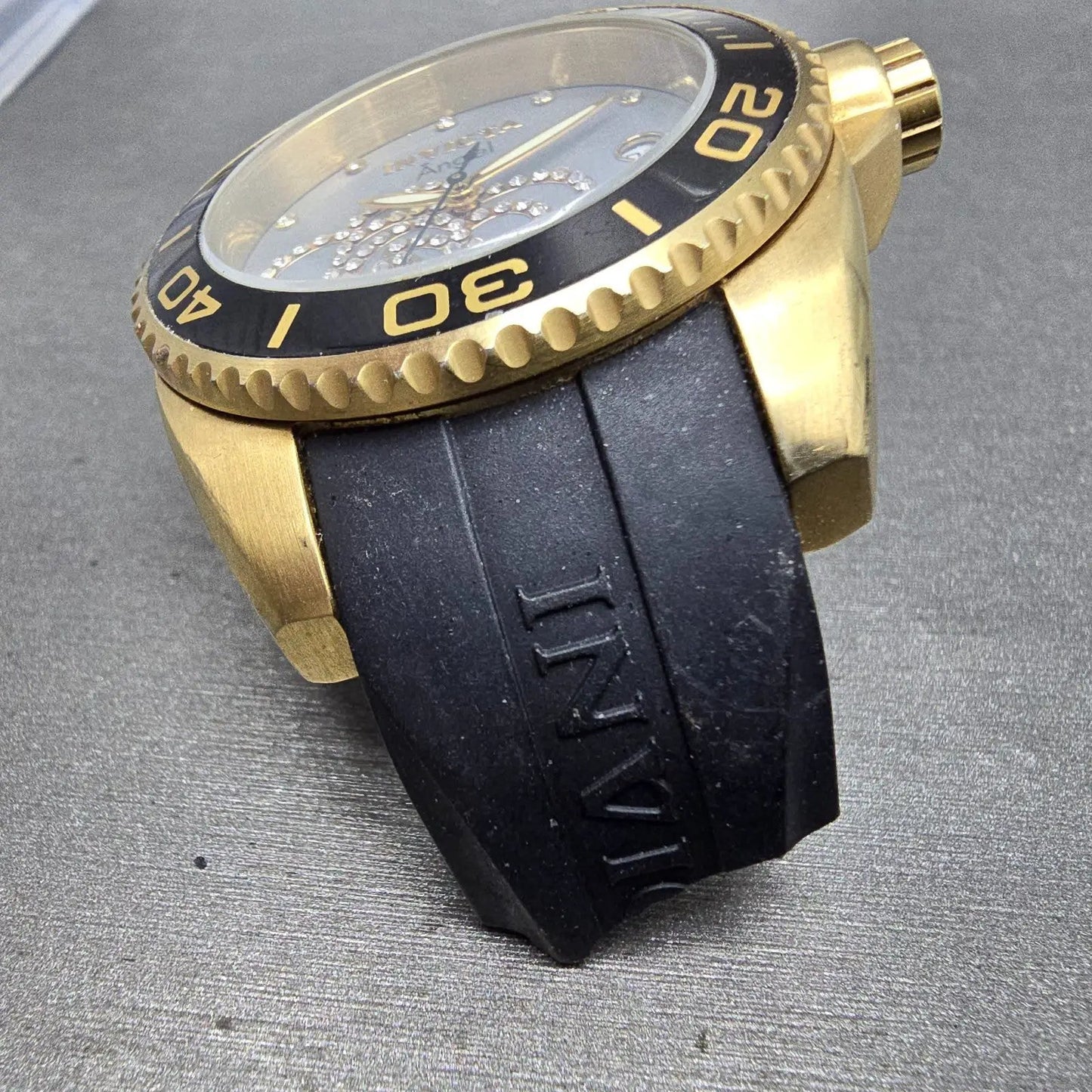 Invicta Angle Dive Watch Women 39mm MOP Dial Gold Tone Date 0489 New Battery2