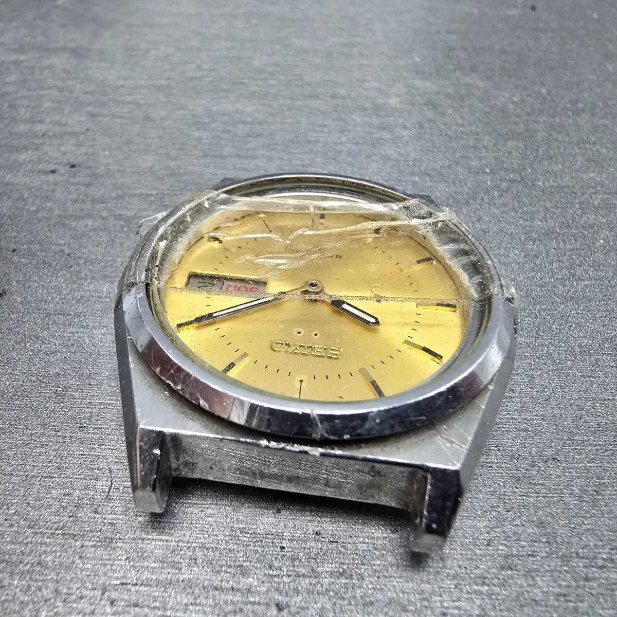 Seiko 5 Automatic Watch Men 38mm Gold Dial Steel Daydate 7009-8761 PARTS5