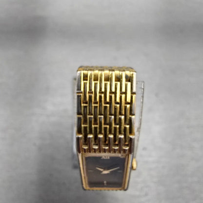 Seiko Watch Women 13mm Black Dial Gold Tone Rectangle 2E20-6709 New Battery VTG4