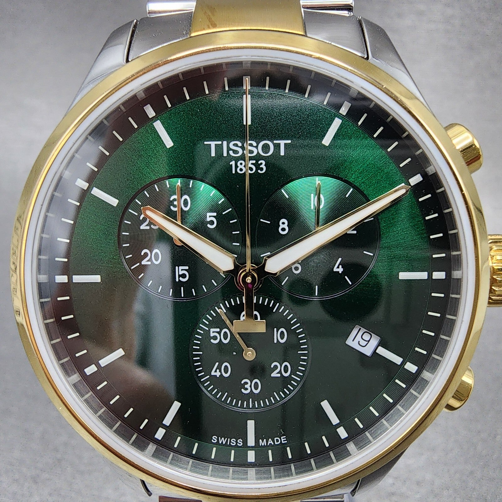 Tissot Chrono XL Classic Watch Men 45mm Green Dial Two Tone Date Round Swiss1