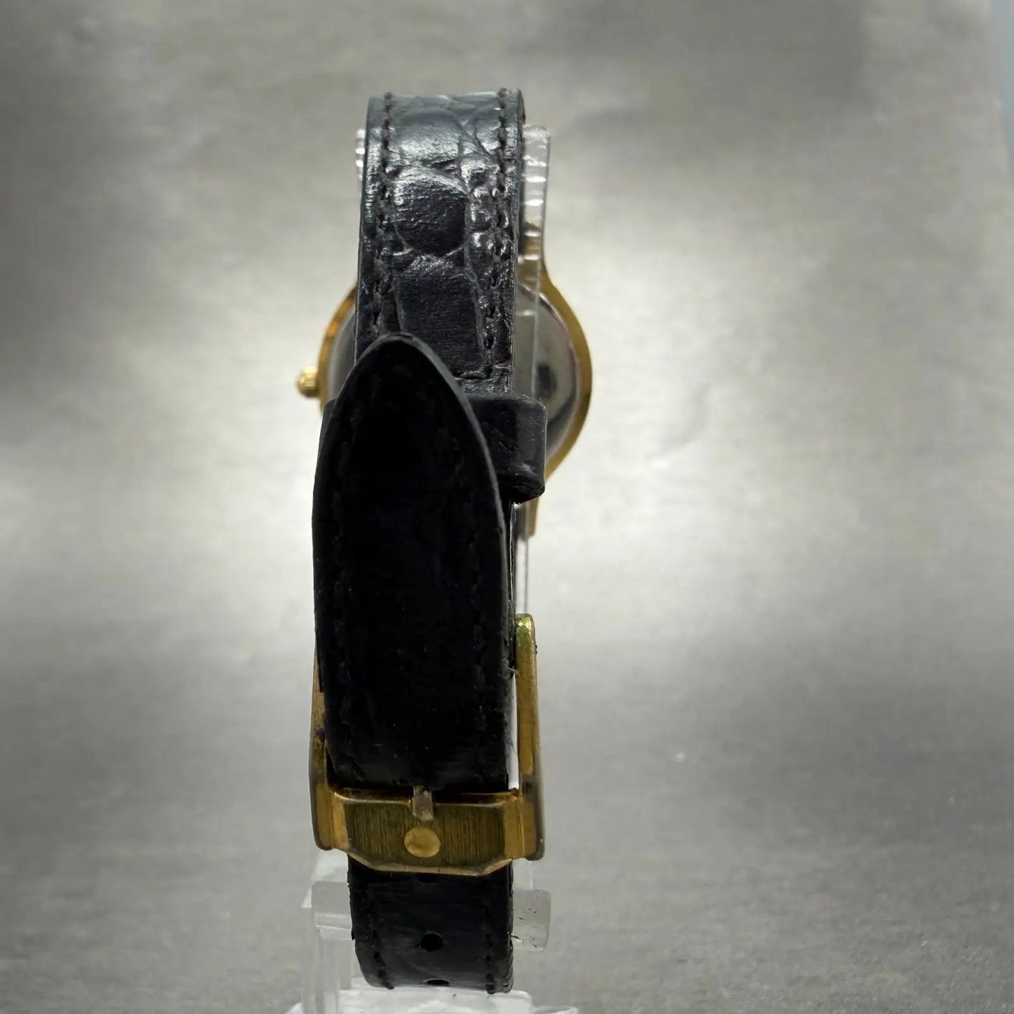 Movado Museum Watch Women 26mm Black dial Gold Tone 87-EA-0814 New Battery VTG7