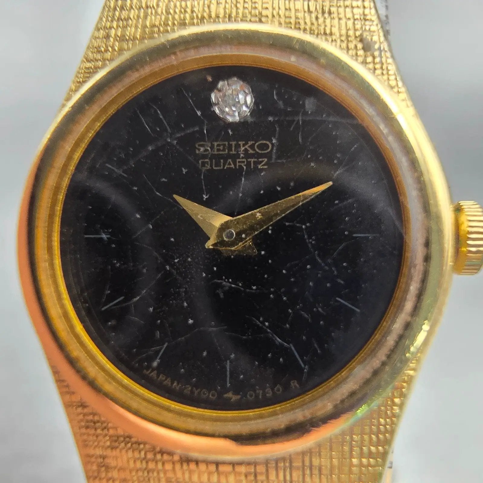 Seiko Watch Women 17mm Black Dial Gold Tone Oval 2Y00-0069 New Battery Vintage1