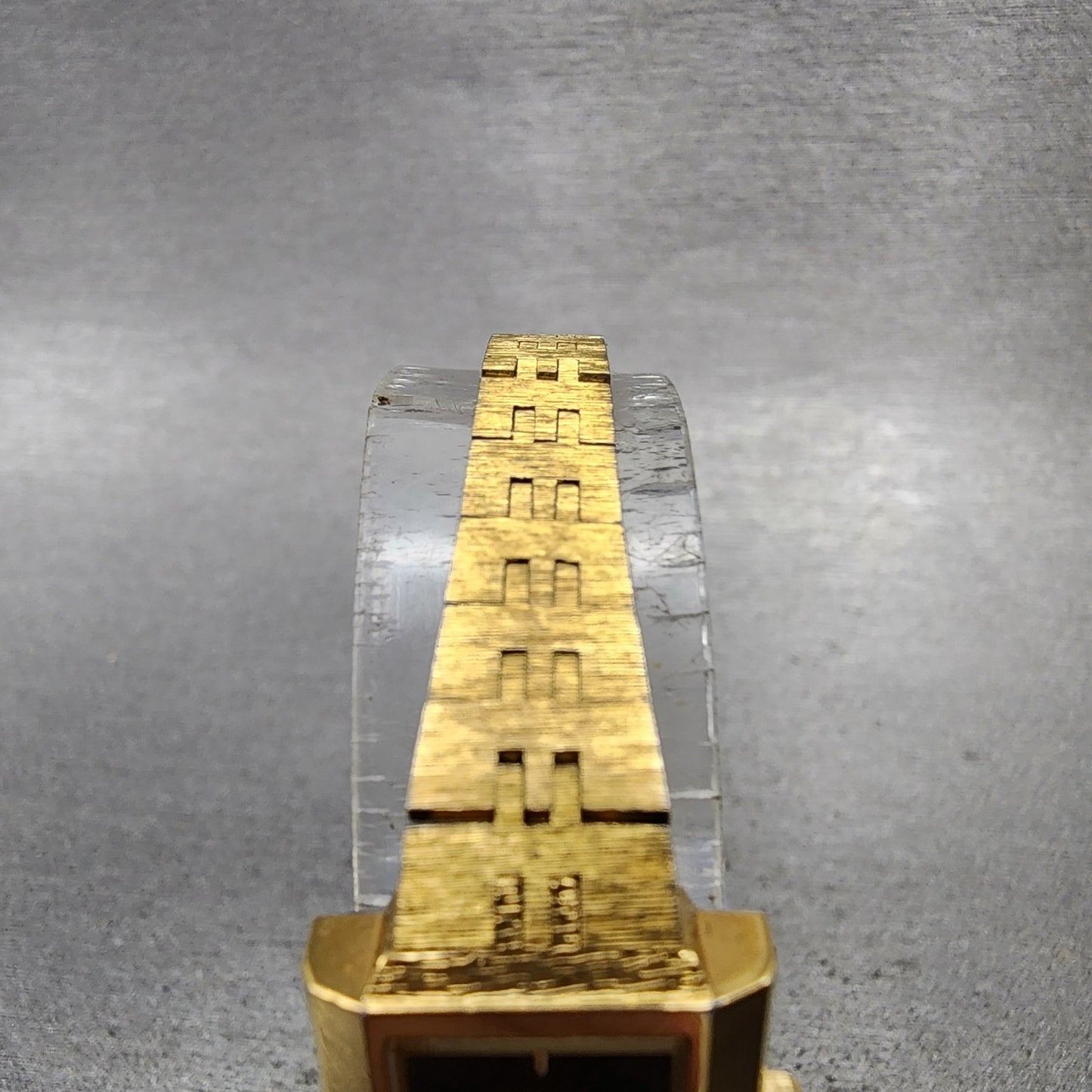 Citizen CQ Watch Women 17mm Black Dial Gold Tone Rectangle 3220 New Battery4