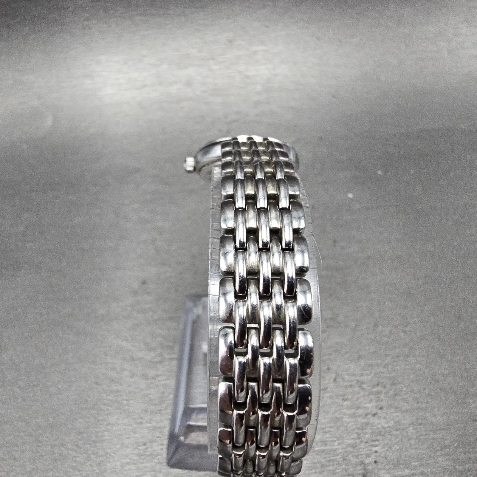 Bulova Watch Women 24mm MOP Dial Silver Tone Round READ!!!!!! 96R150 New Battery8