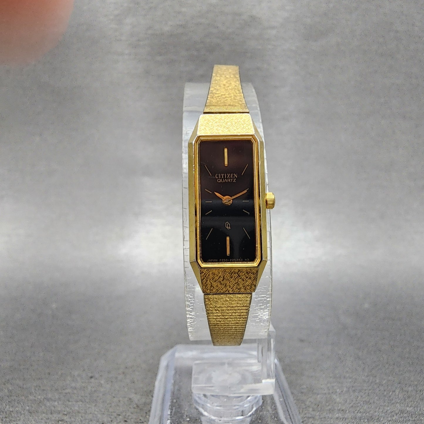 Citizen CQ Tank Watch Women 13mm Black Dial Gold Tone 2250223373 New Battery5