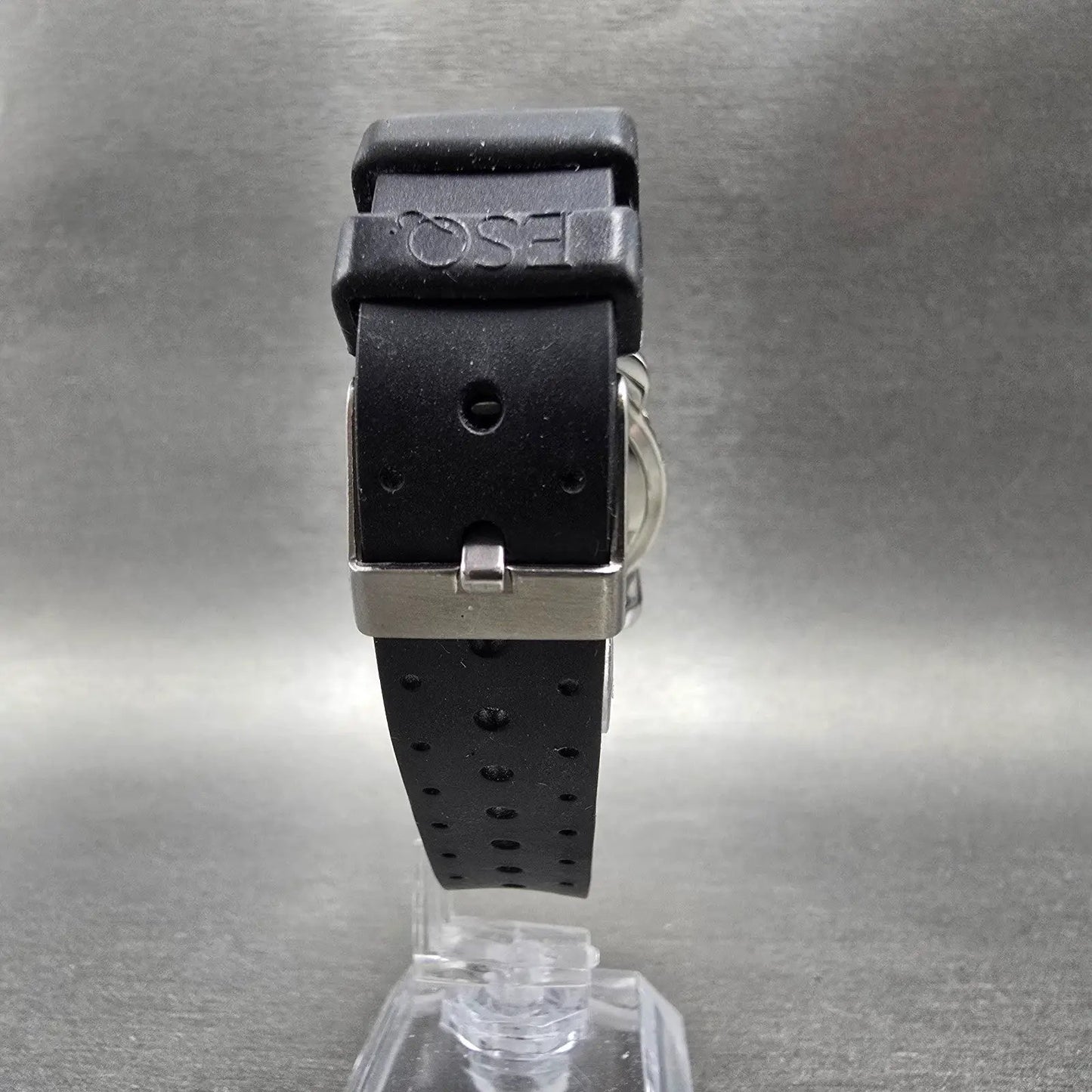 ESQ Submersible Dive Watch Women 32mm White Dial Silver Date Round New Battery7
