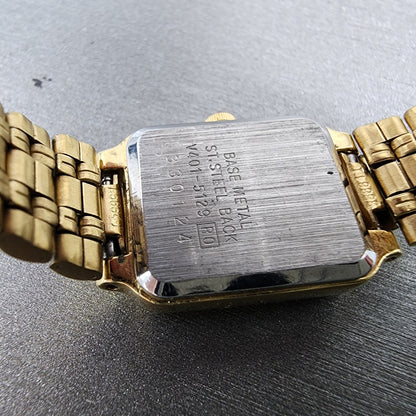 Seiko Tank Watch Women 18mm White Dial Gold Tone Rectangle V4015129 New Battery9