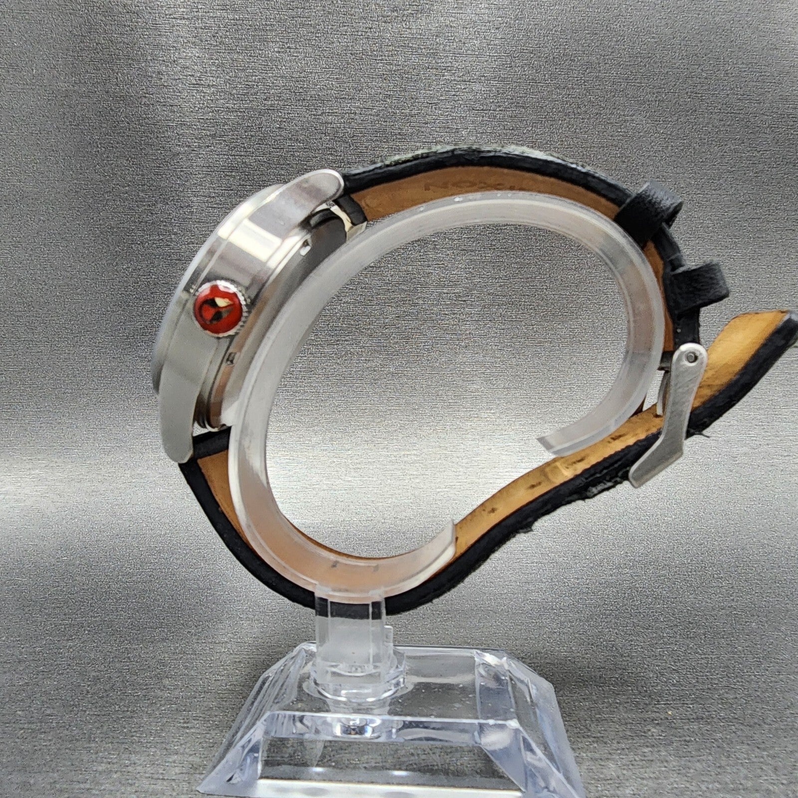 Nixon The Sentry Watch Men 42mm Black Dial Steel Daydate Round New Battery6