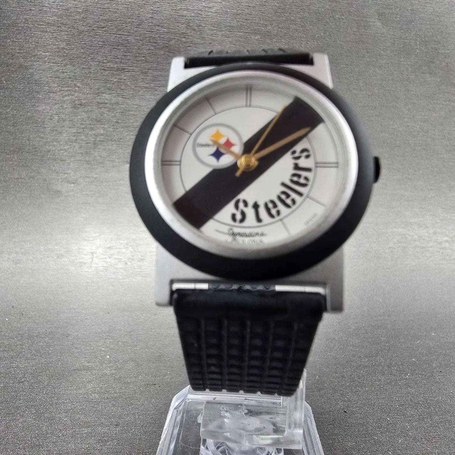 Bulova Steelers Watch Unisex 31mm White Dial Silver Tone Round 2FC22 New Battery5