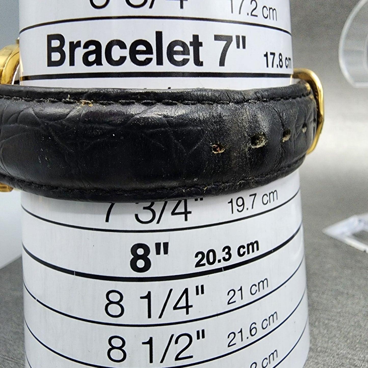 Bulova Watch Men 33mm White Dial Gold Tone Round 97A29 Leather Band New Battery10