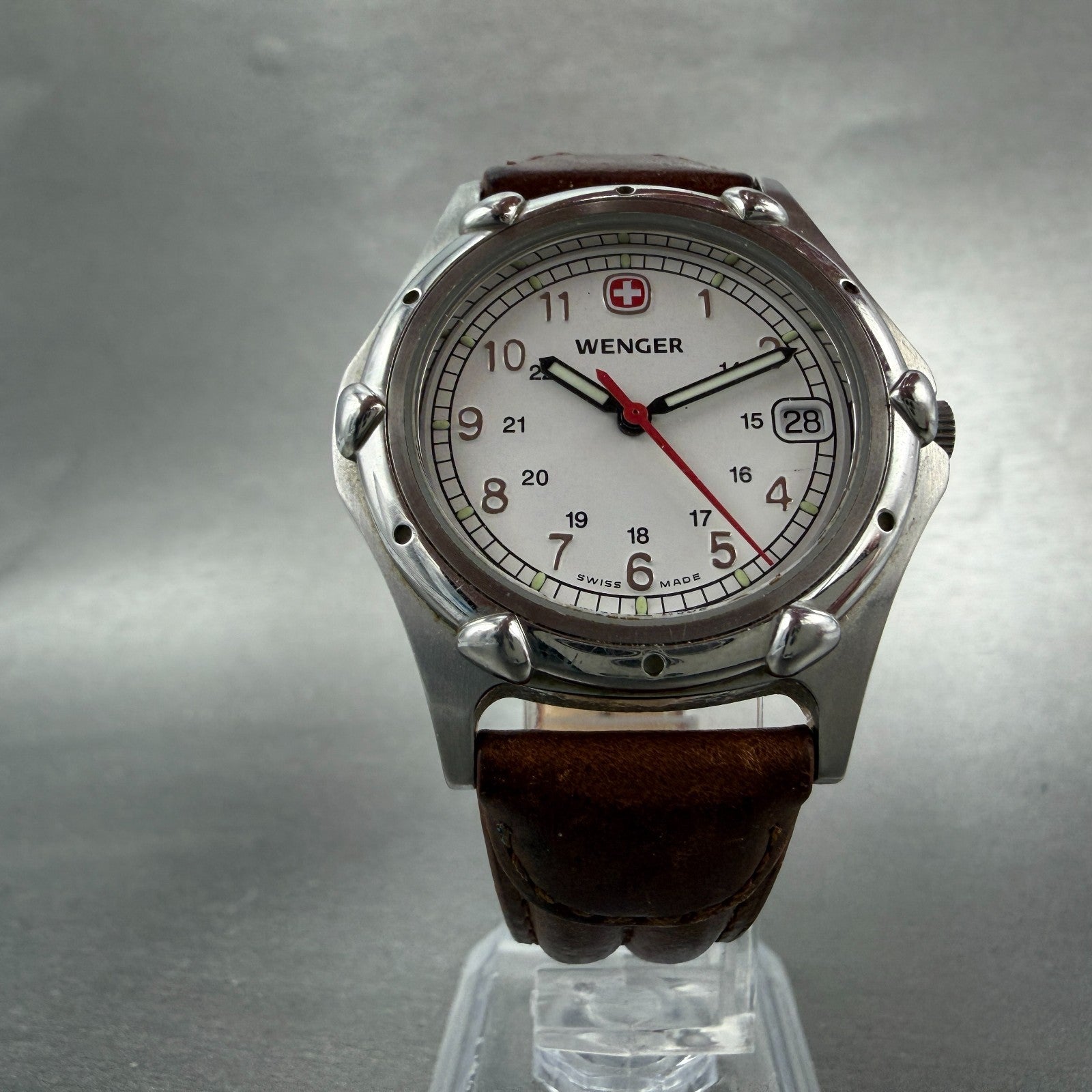 Wenger SAK Watch Men 35mm White Dial Steel Date Round Leather Band New BatteryAB5