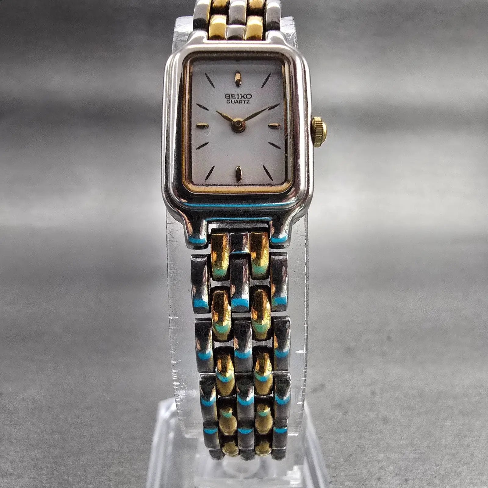 Seiko Watch Women 15mm White Dial Silver Tone Rectangle 1N00-0D09 New Battery5