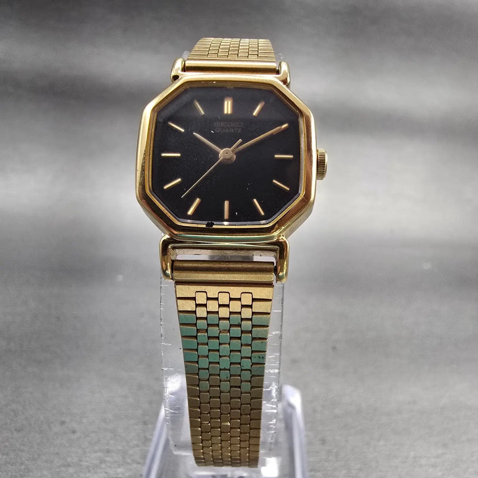 Seiko Watch Women 20mm Black Dial Gold Tone Hexagon 2C21-5170 New Battery VTG5