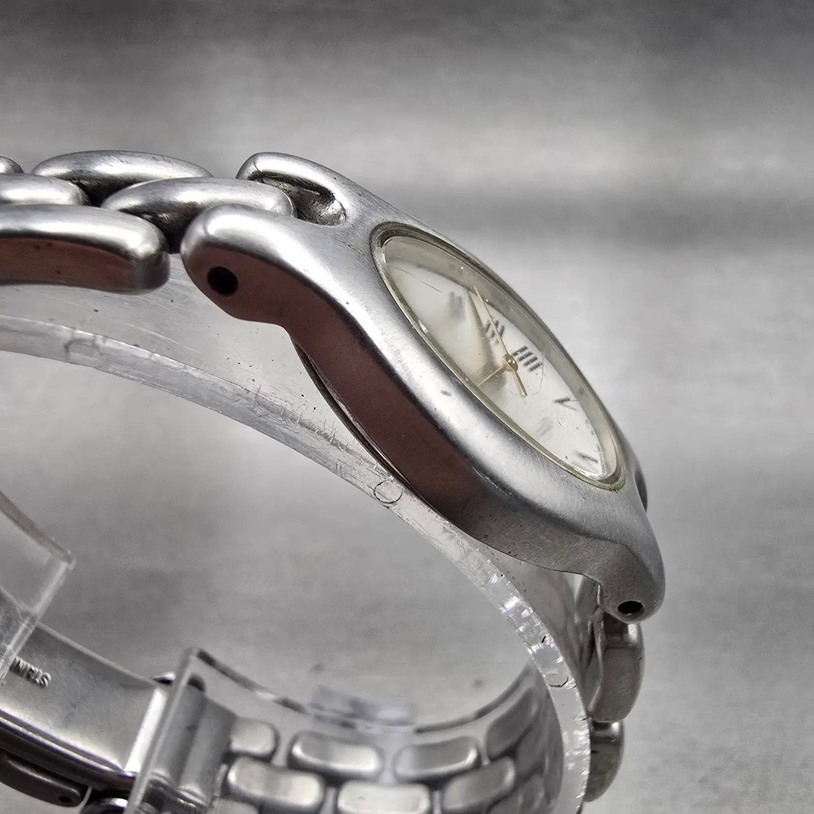 Seiko Vivace Watch Women 21mm White Dial Silver Tone Oval 4N01-5070 New Battery3
