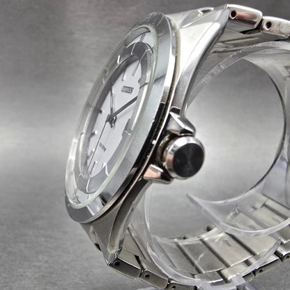 Citizen Eco-Drive Watch Men 43mm Silver Dial Silver Tone Date J810-S078253 Runs2