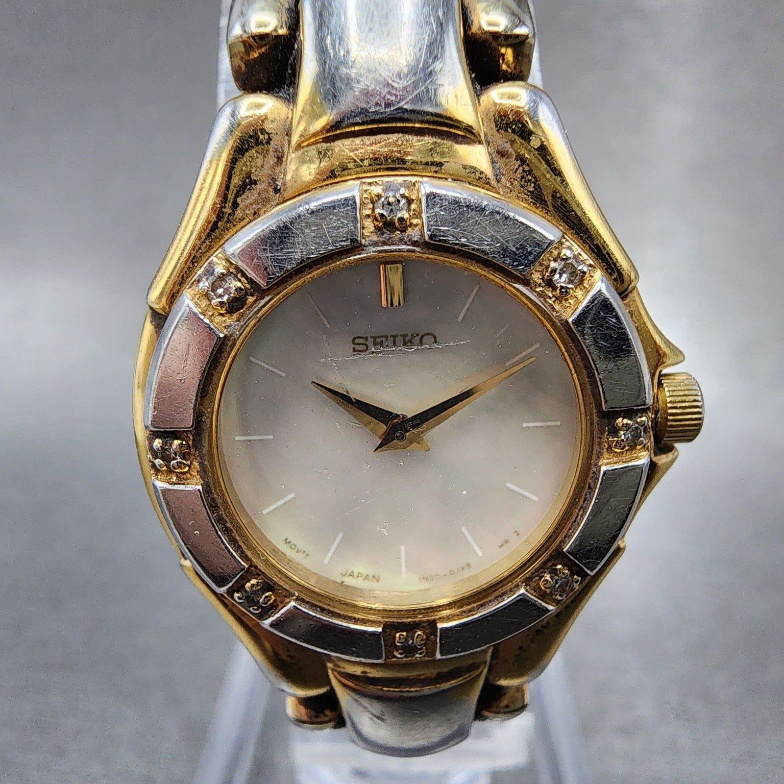 Seiko Watch Women 22mm MOP Dial Two Tone Round 1n000fz0 New Battery1