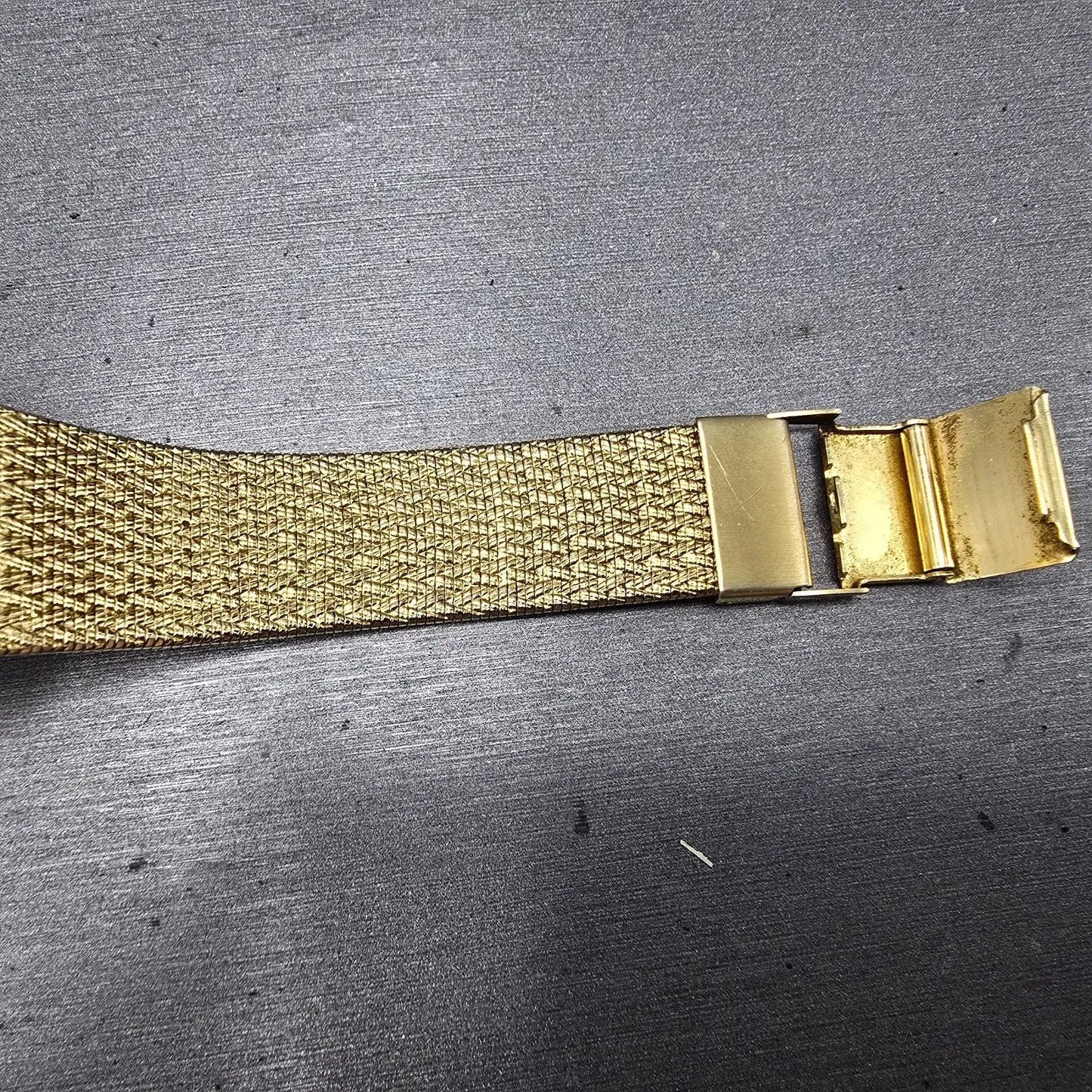 Seiko Tank Watch Men 25mm Champagne Dial Gold Tone Rectangle 5Y30-5B49 PARTS7