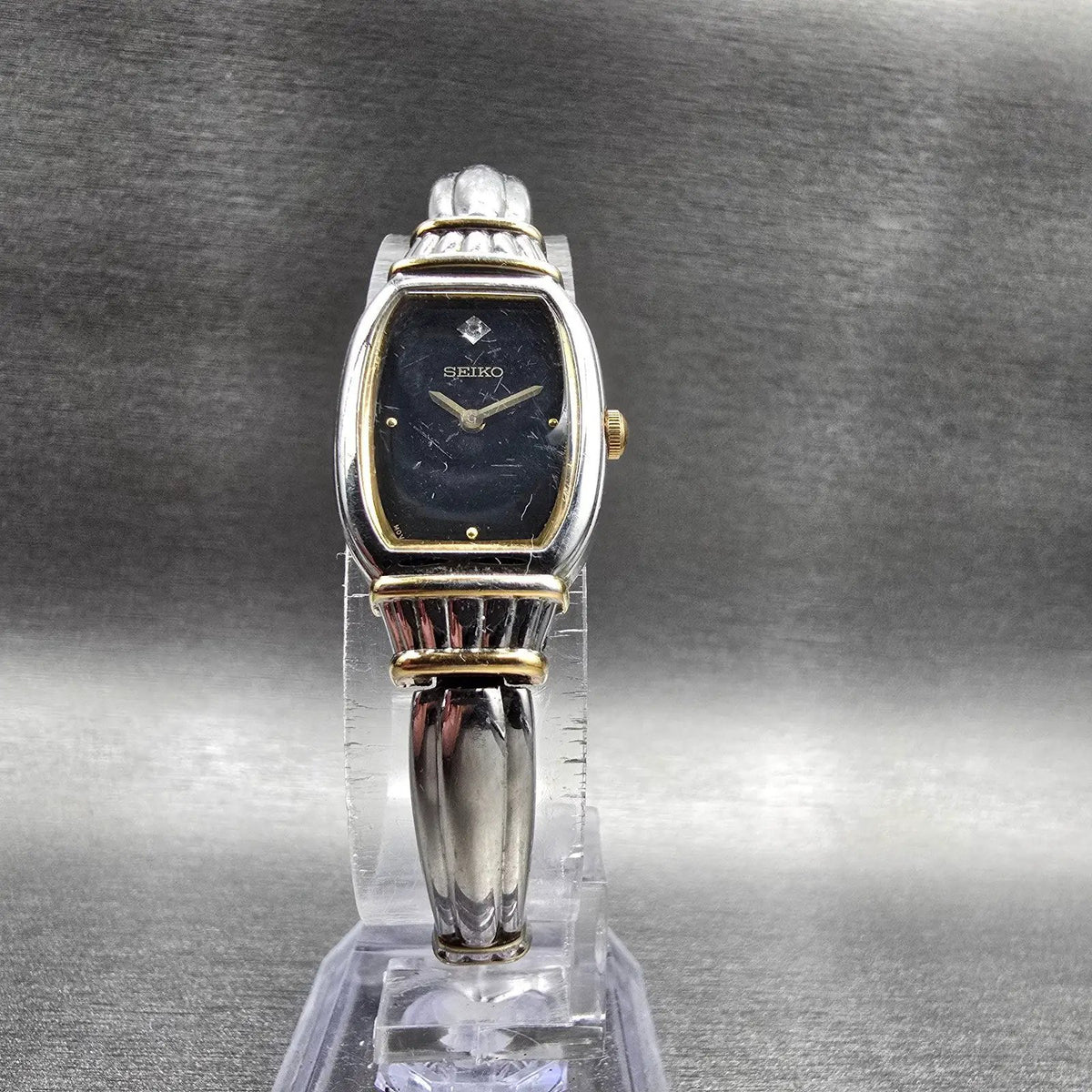 Seiko Watch Women 16mm Black Dial Two Tone Oval 1N00-0PB0 New Battery Vintage5