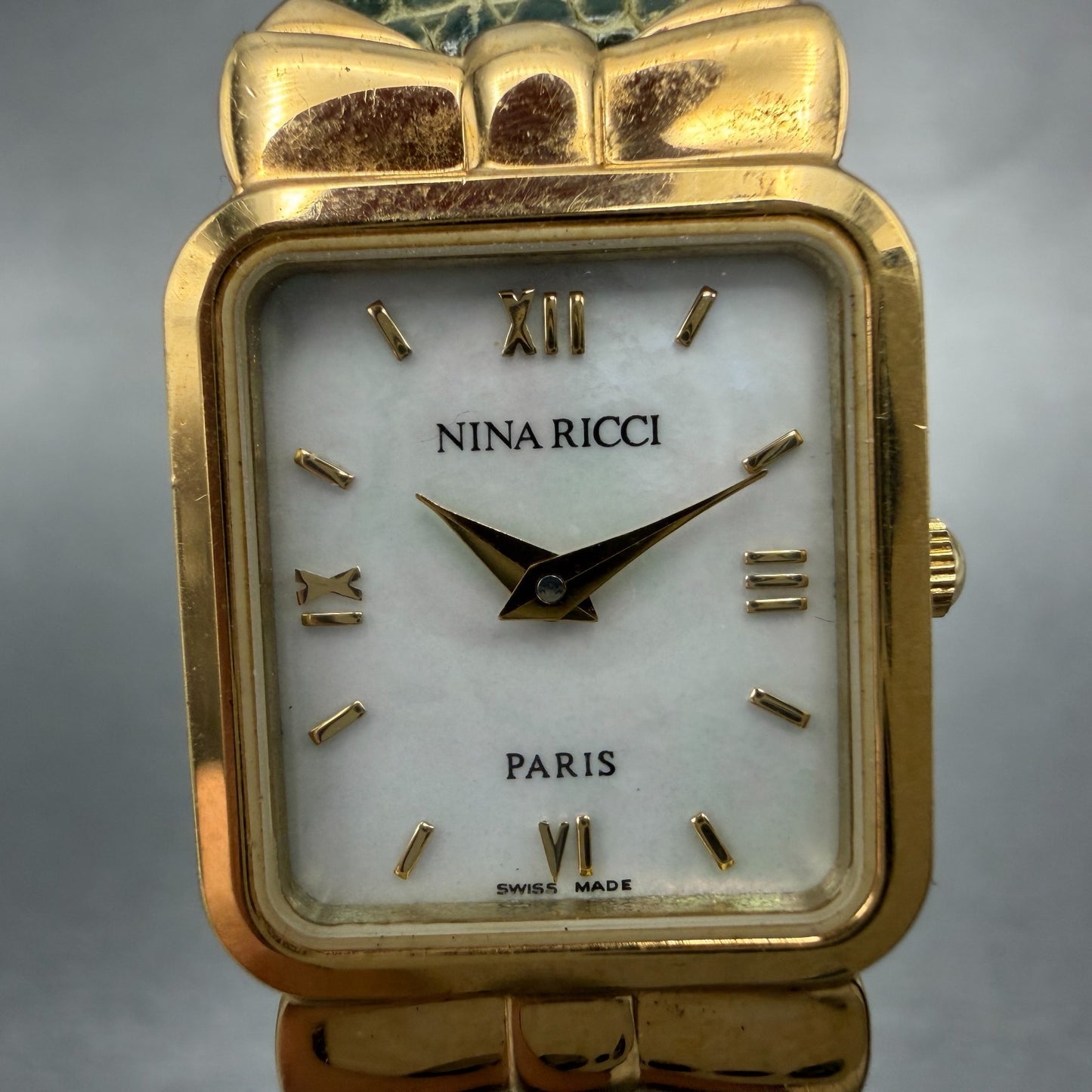 Nina Ricci Tank Watch Women 18mm MOP Dial Gold Plated Rectangle D950 New Battery1