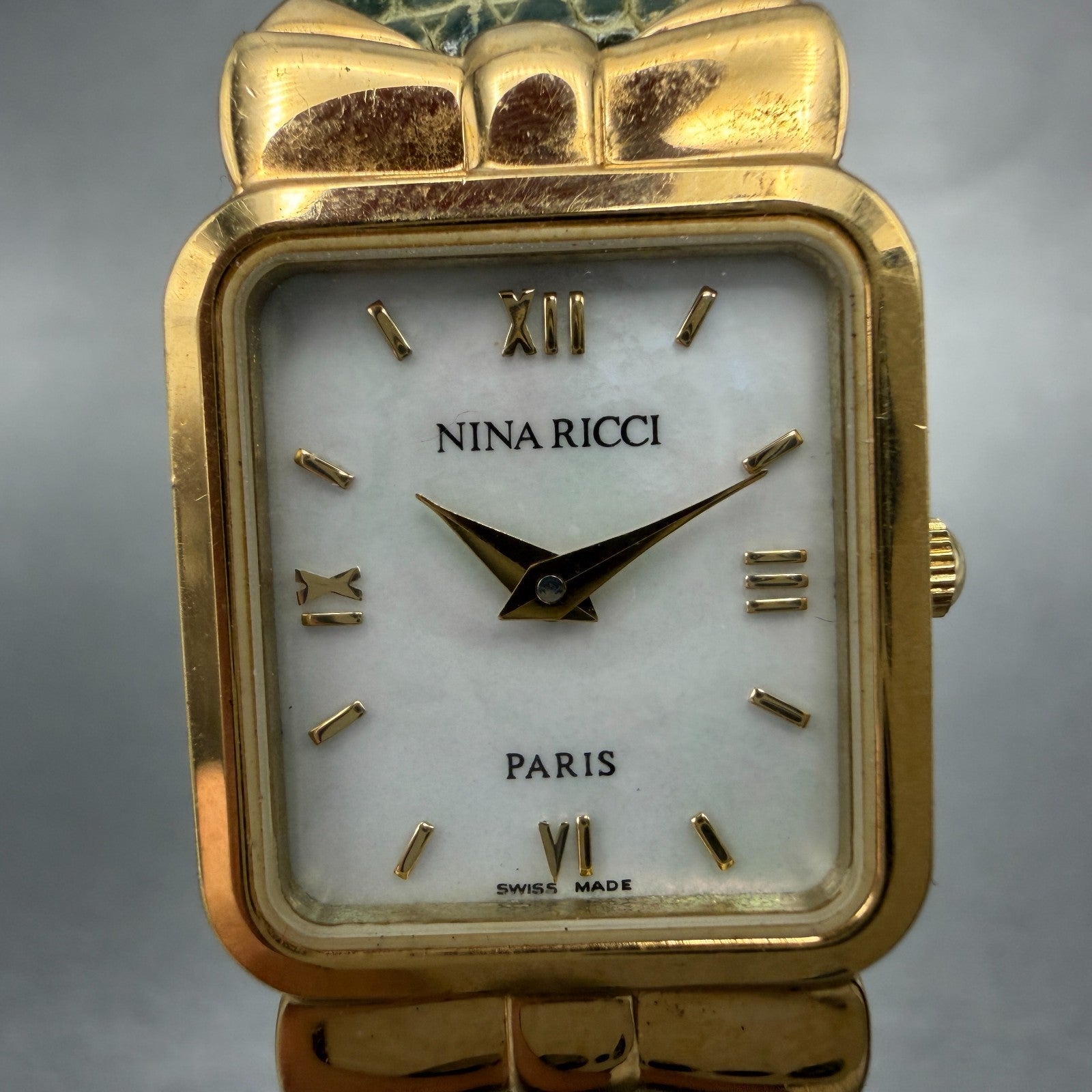 Nina Ricci Tank Watch Women 18mm MOP Dial Gold Plated Rectangle D950 New Battery1