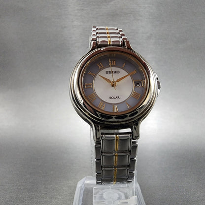Seiko Solar Watch Women 28mm MOP Dial Two Tone Date Round V182-0C70 Runs