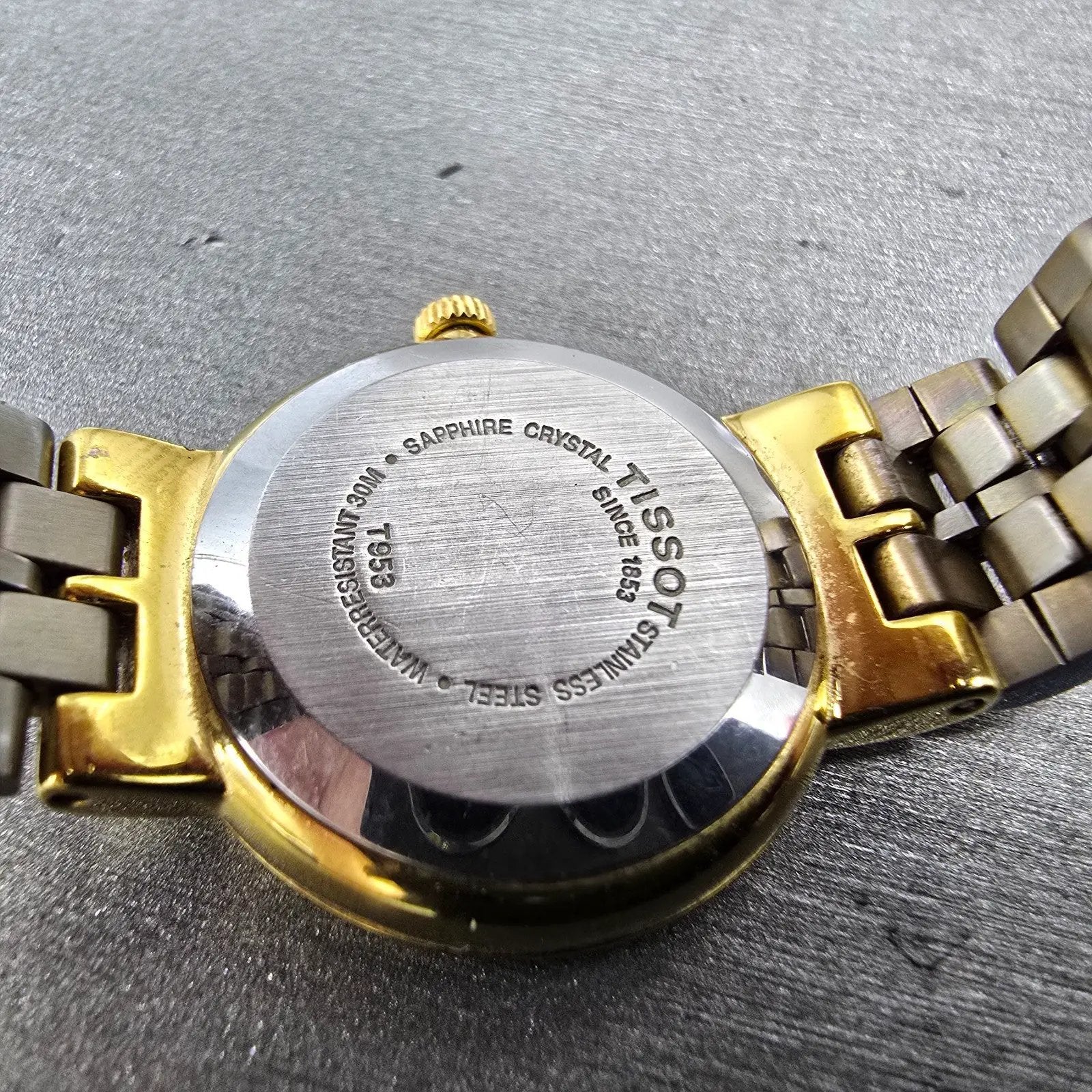 Tissot Watch Women 24mm Champagne Dial Gold Tone Round T953 New Battery Swiss7
