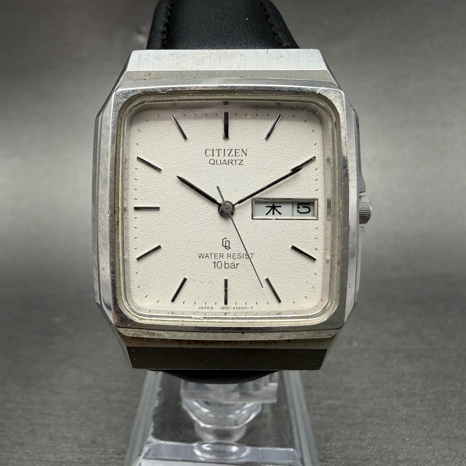 Citizen CQ Tank Watch Men 31mm White Dial Silver Tone Daydate Octagon New batt0