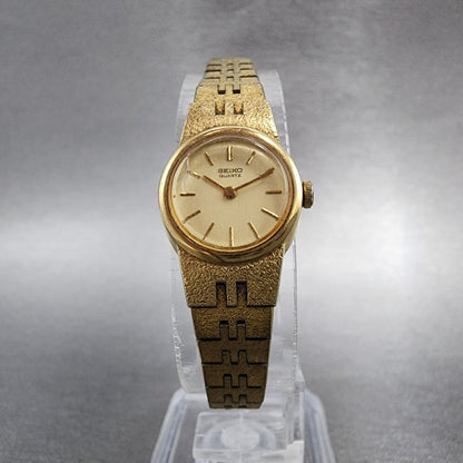 Seiko Watch Women 17mm Champange Dial Gold Tone Round 2C200209 New Battery5