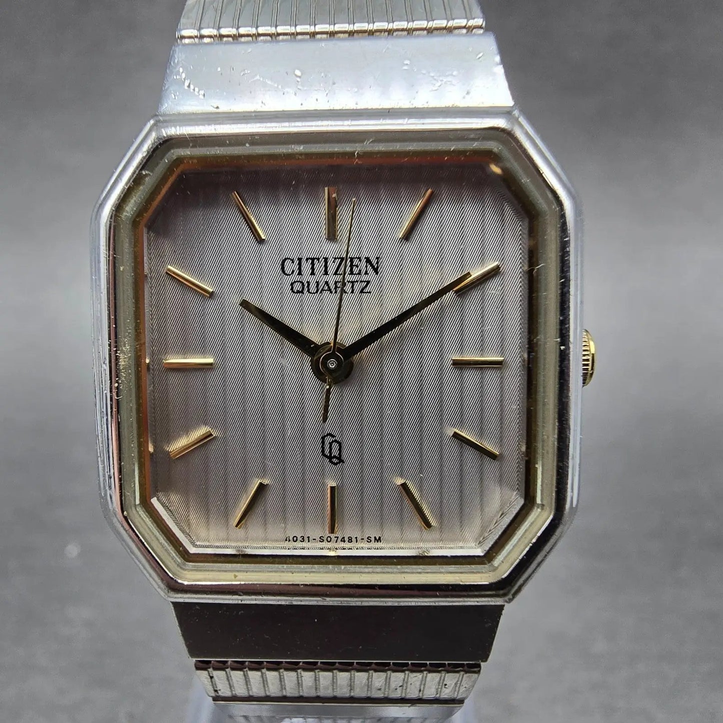 Citizen CQ Watch Unisex 25mm Silver Dial Two Tone Octagon 4031-899563 PARTS0
