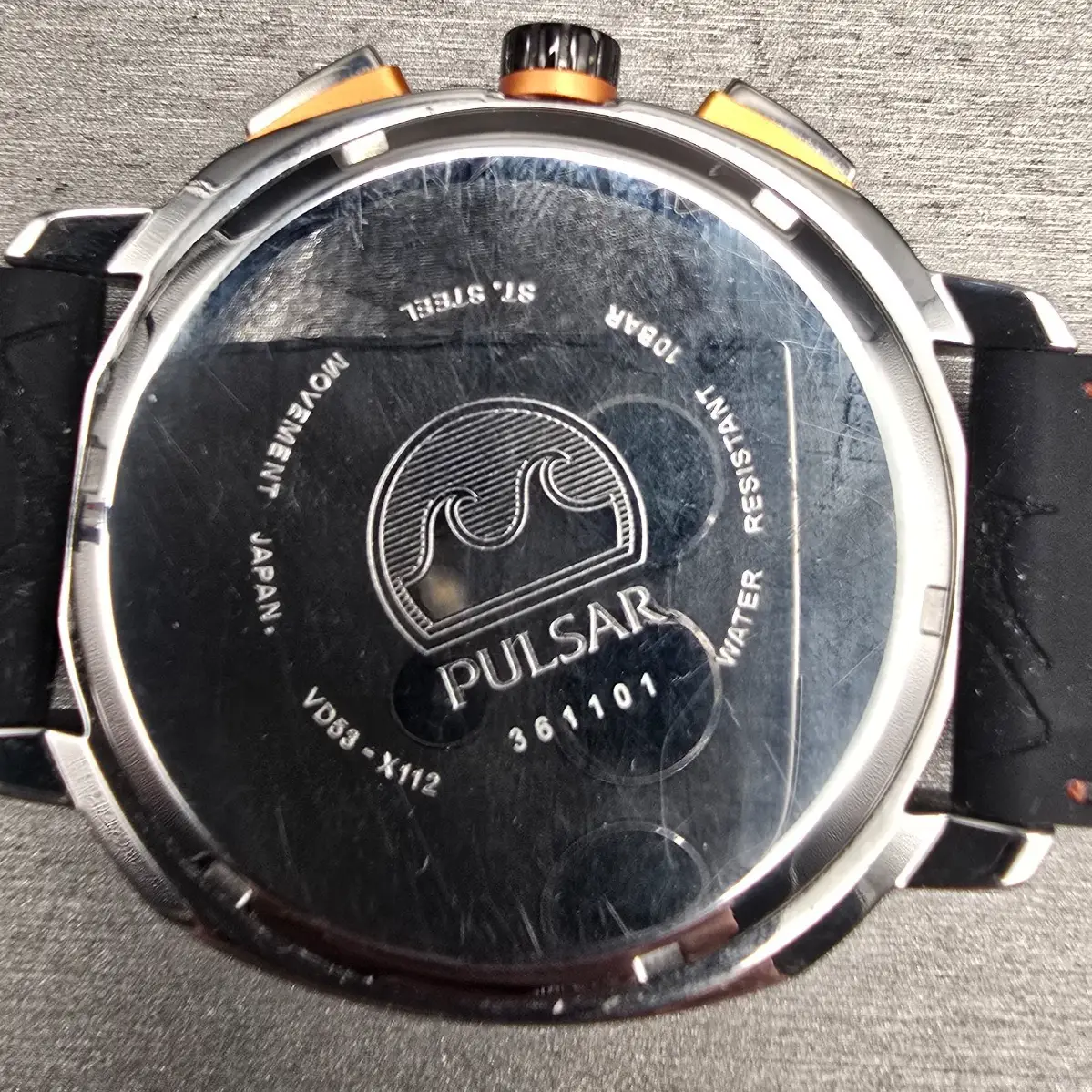 Pulsar Chronograph Watch Men 46mm Black Dial Silver Tone Date VD53-X112 New Batt10