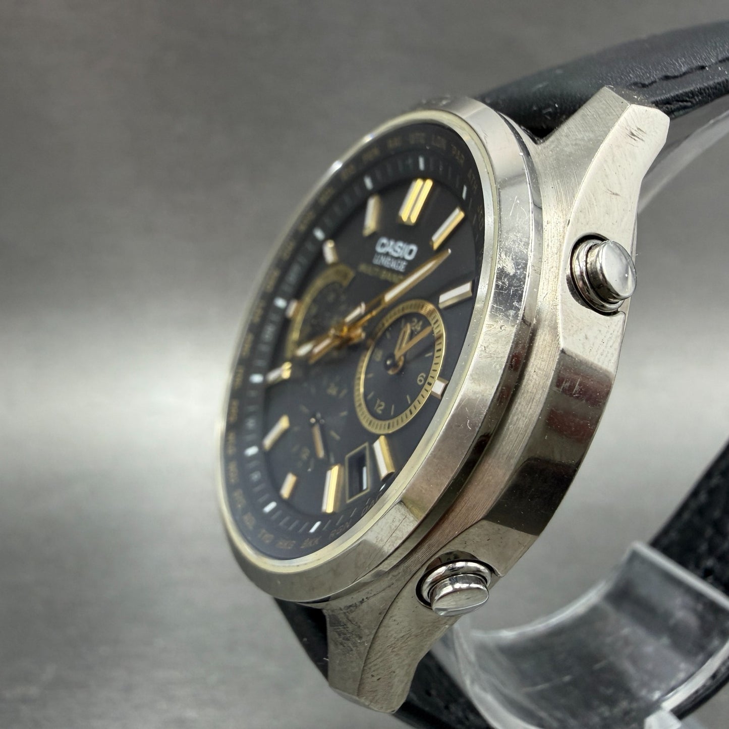 Casio Lineage LIW-M610TDS Watch Men 42mm Black Dial Titanium Date Solar Runs2