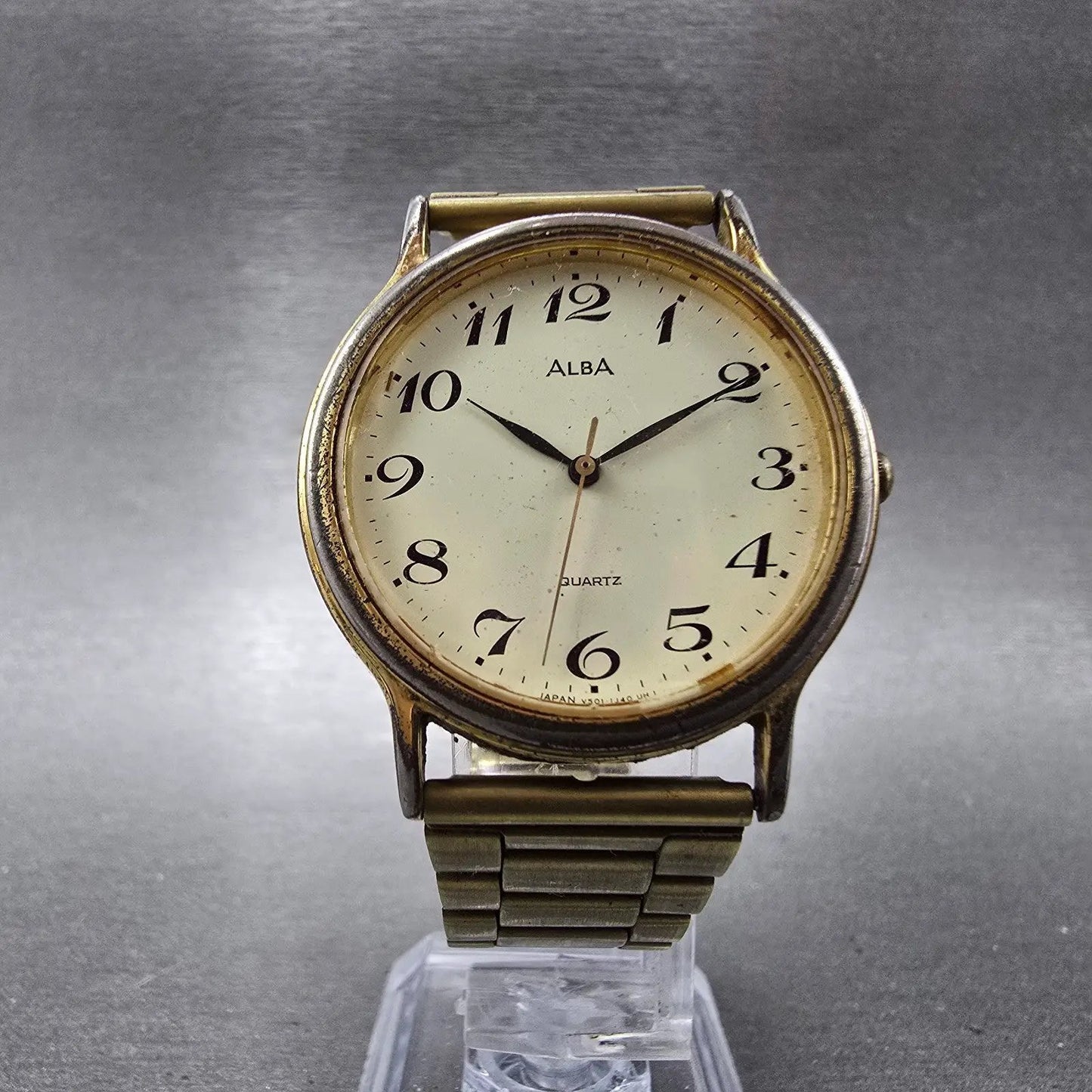 Seiko Alba Watch Men 33mm Cream Dial Gold Tone Round V501-6K80 New Battery HHJKB5