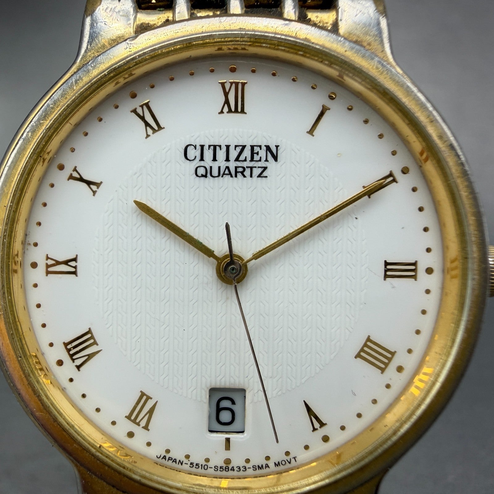 Citizen Watch Unisex 33mm White Dial Gold Tone Date Round 5510-S19546 PARTS2