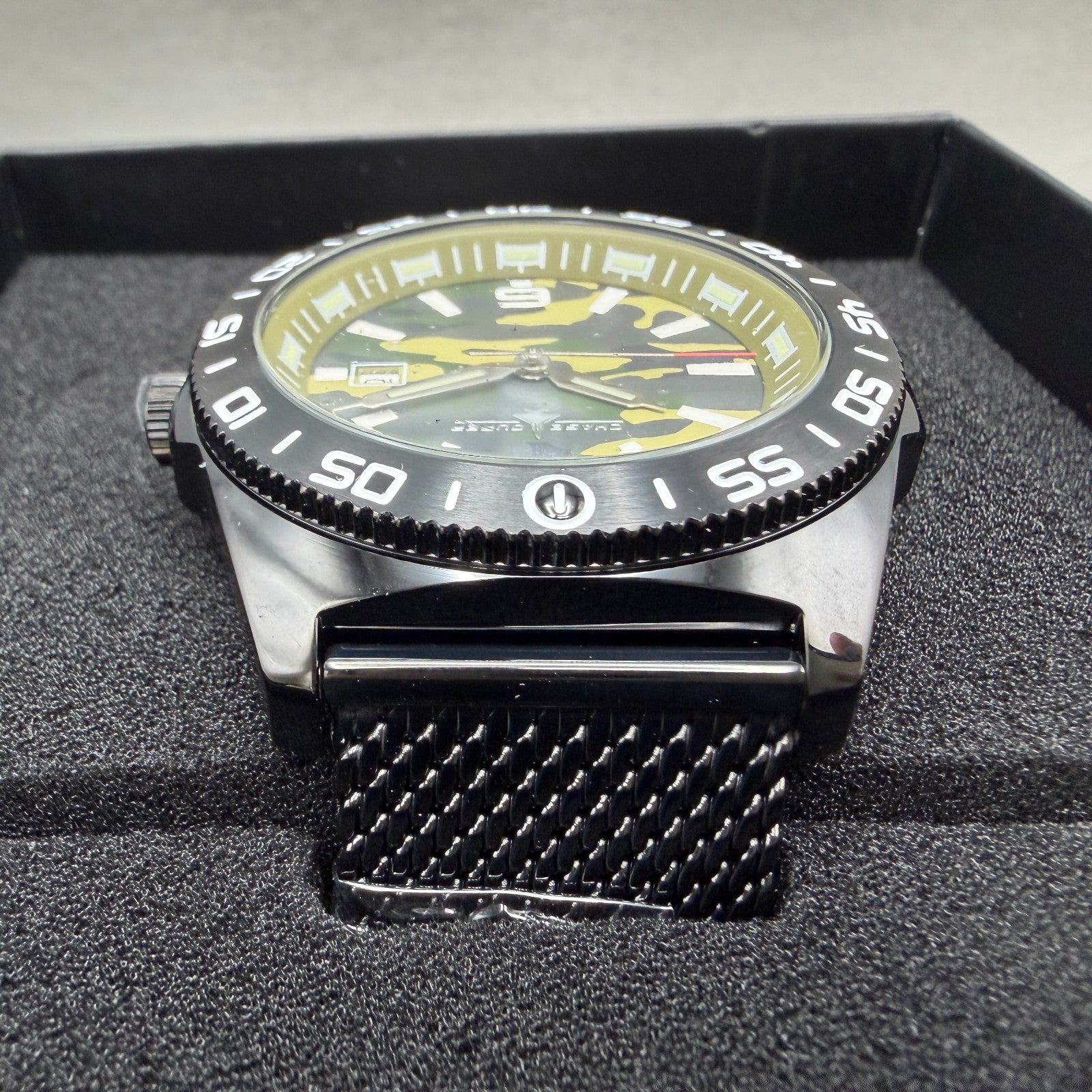 Chase Durer Dive Watch Men 46mm Green Camo Dial Black Tone Date CDW-01824