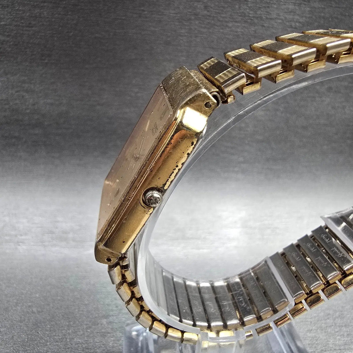 Seiko Tank Watch Men 25mm Gold Dial Gold Date Rectangle 5Y32-5129 New Battery2