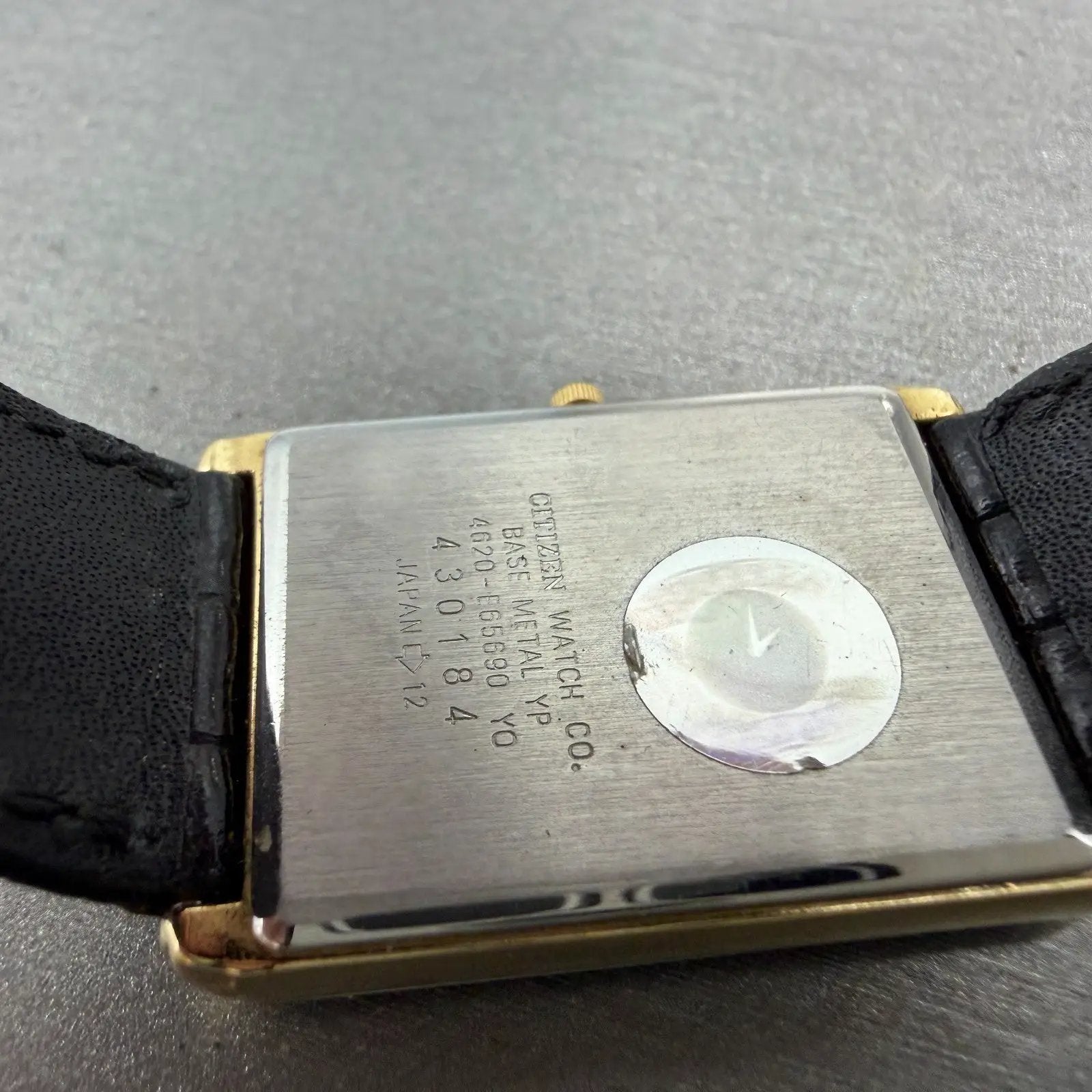 48223047