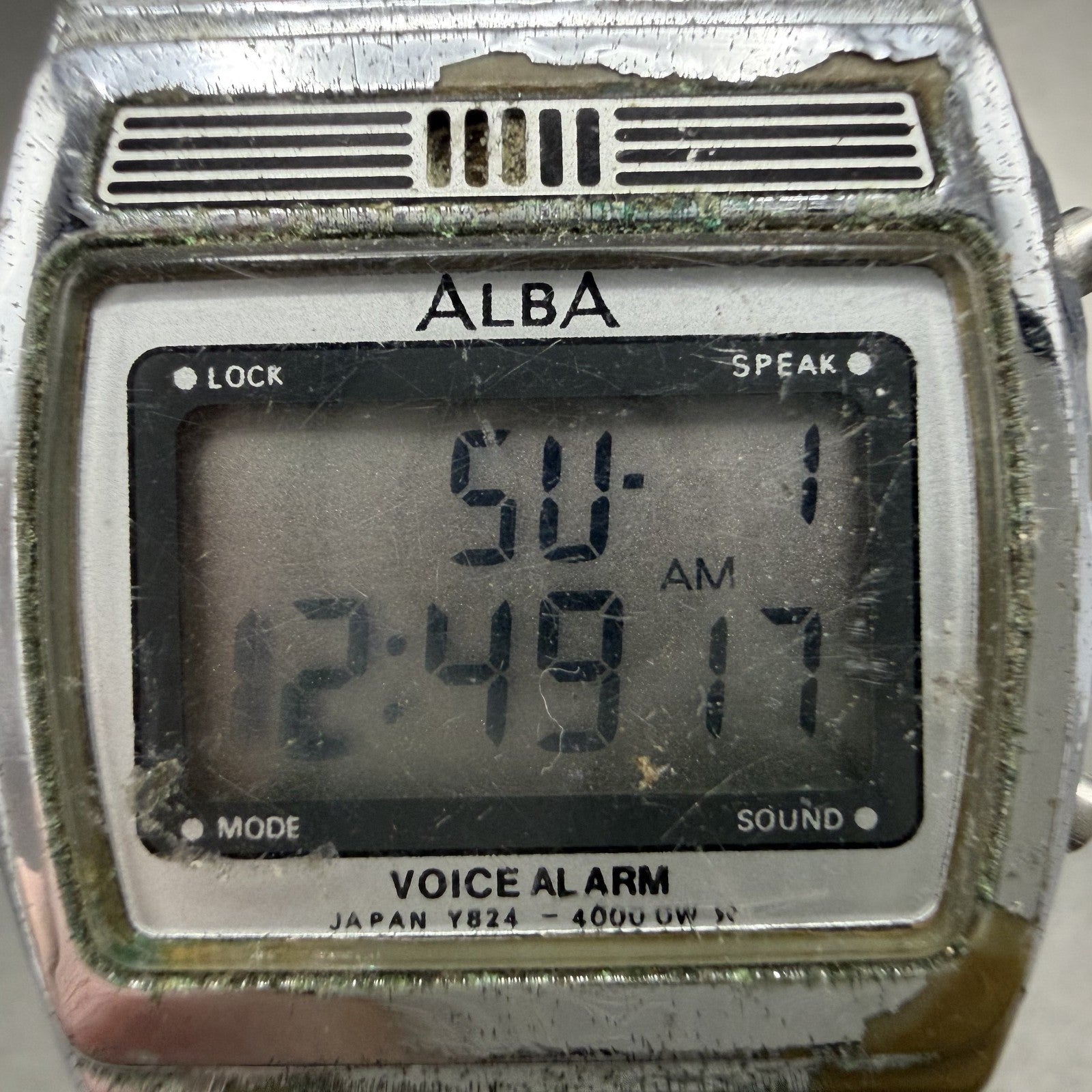 Seiko ALBA Digital Watch Men 35mm LCD Silver Tone Alarm Y824-4000 New Battery1