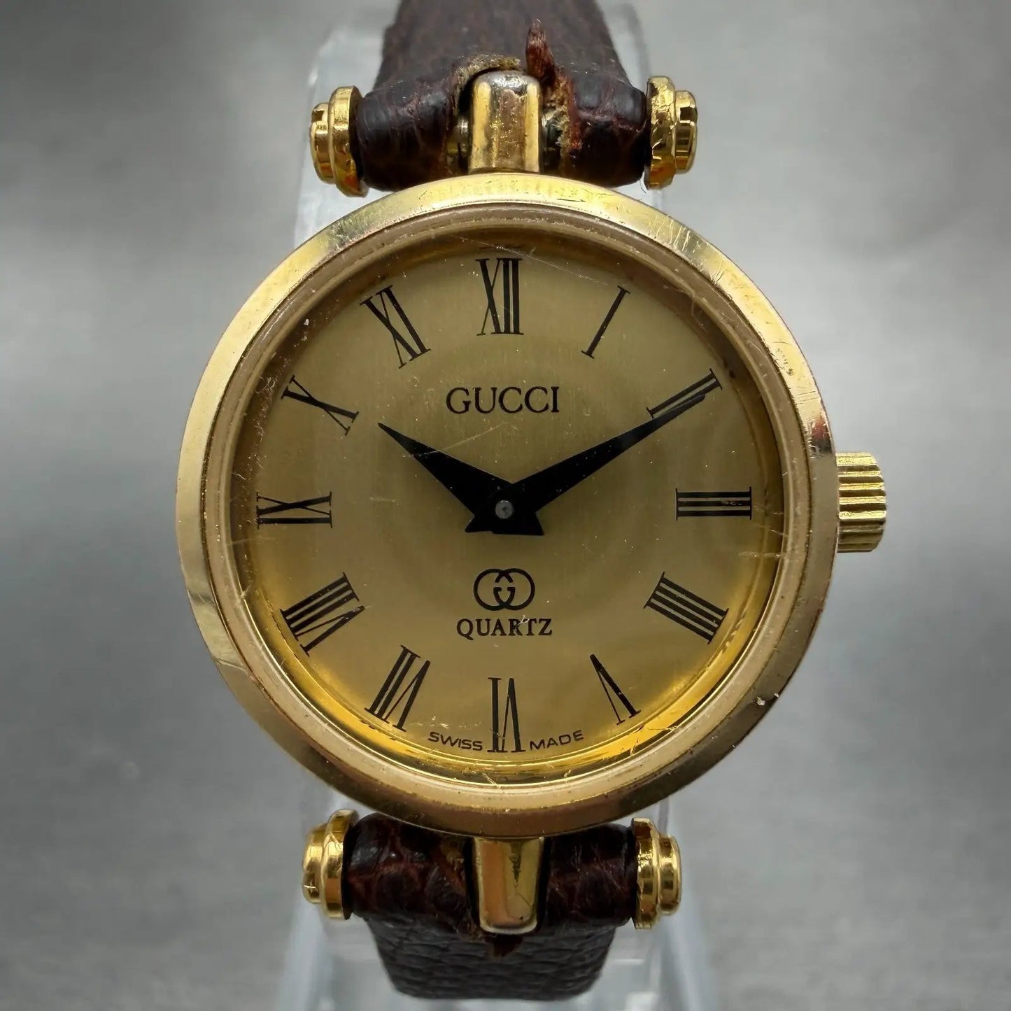 Gucci 2000L Watch Women 22mm Champgne Dial Gold Plated Round New Battery Vintage0