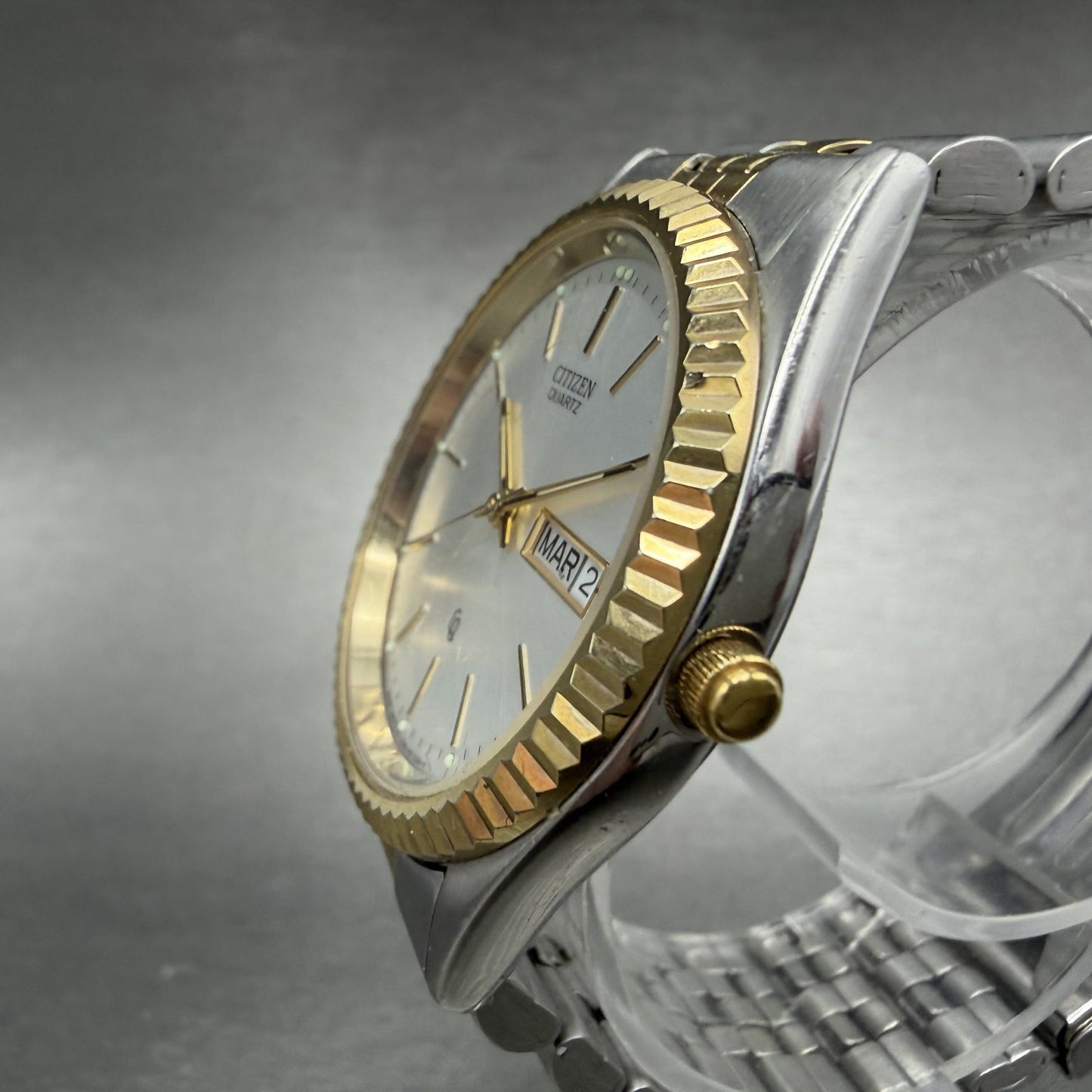 Citizen CQ President Watch Men 36mm Silver Dial Two Tone Daydate Round New batt2