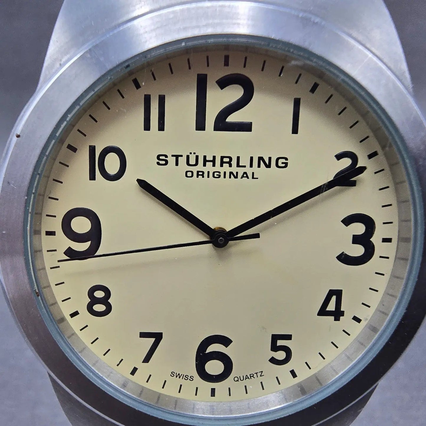 Stuhrling Original Aviator Contrail Watch Men 42mm Cream Dial Steel New Battery1